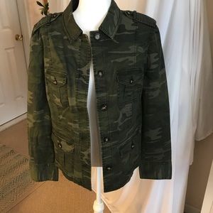 NWT Loft Camouflage Jacket Size 14